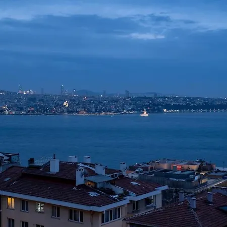 Bosphorus View In Superior Flat *